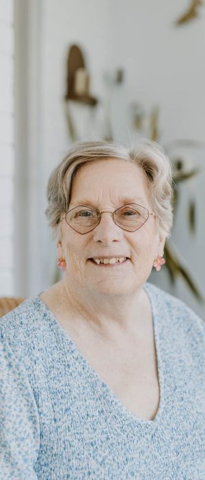 Dr. Gloria Vanderhorst Licensed Psychologist in Maryland and DC before online sports mental counseling in Maryland and Washington, DC​